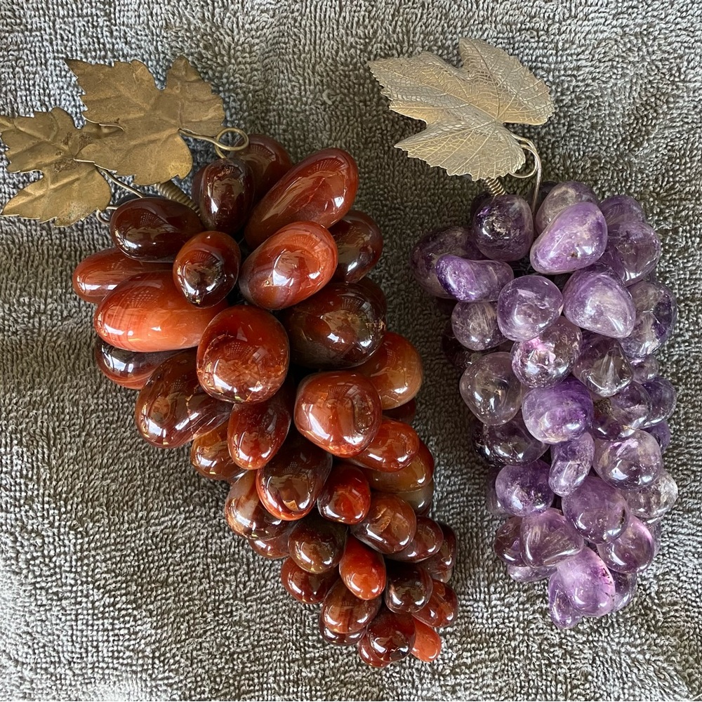 Vintage polished stone grapes